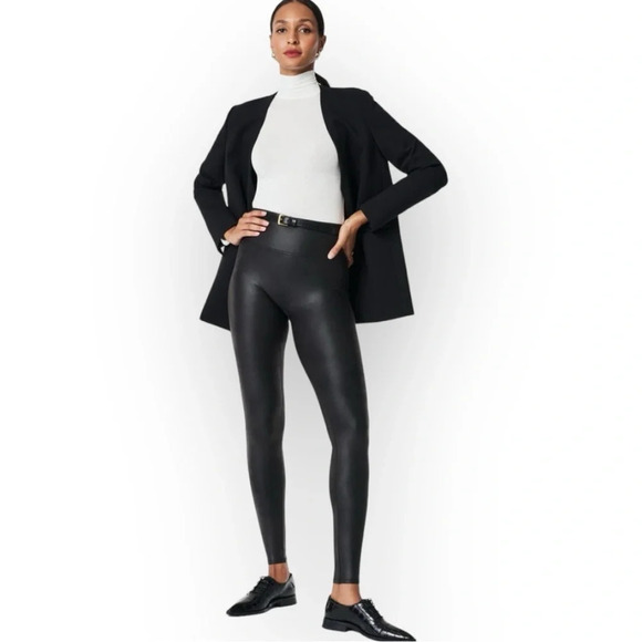 SPANX Faux Leather Leggings  in Black Small - Picture 1 of 11